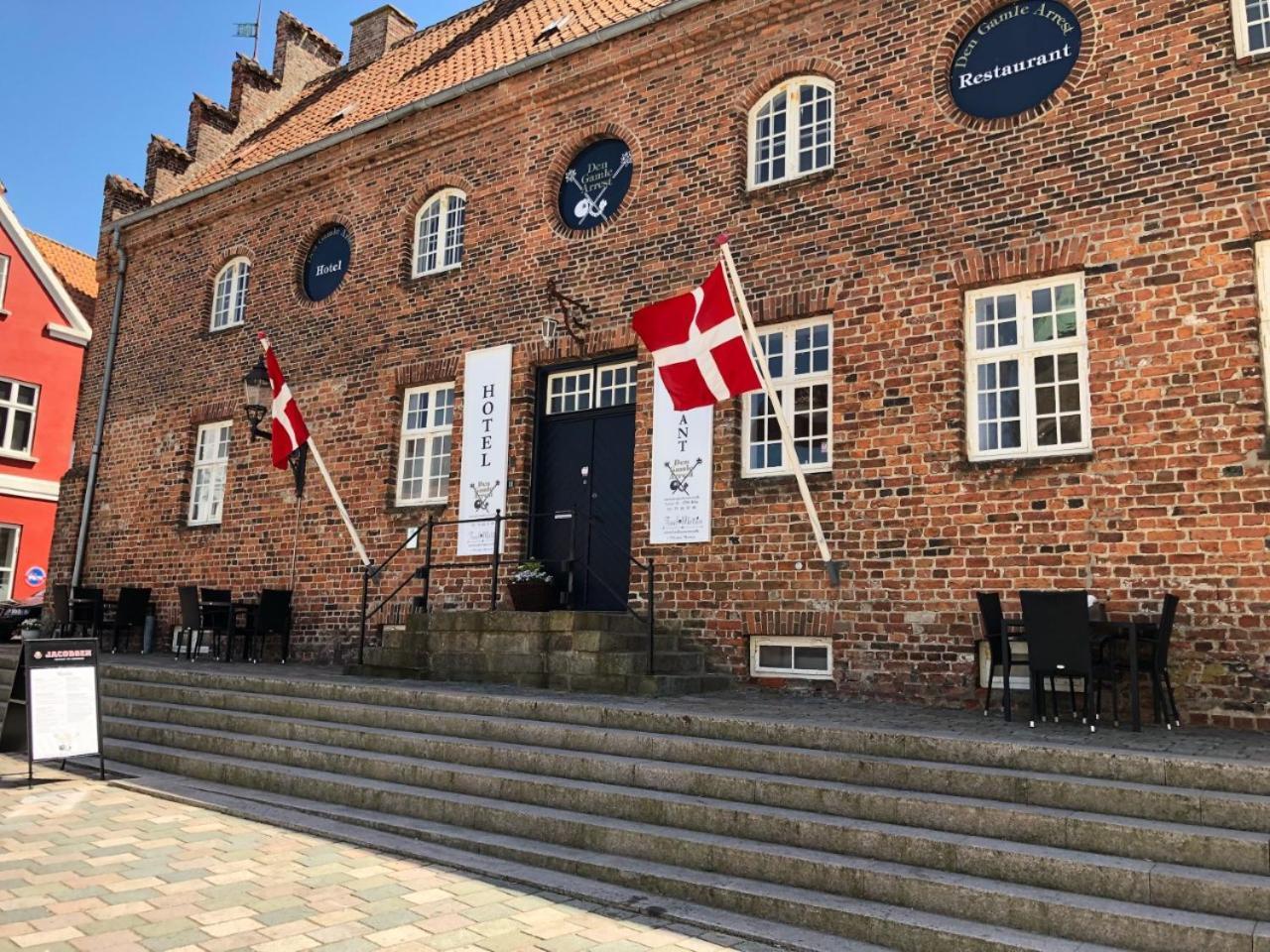 Den Gamle Arrest Bed & Breakfast Ribe Exterior photo