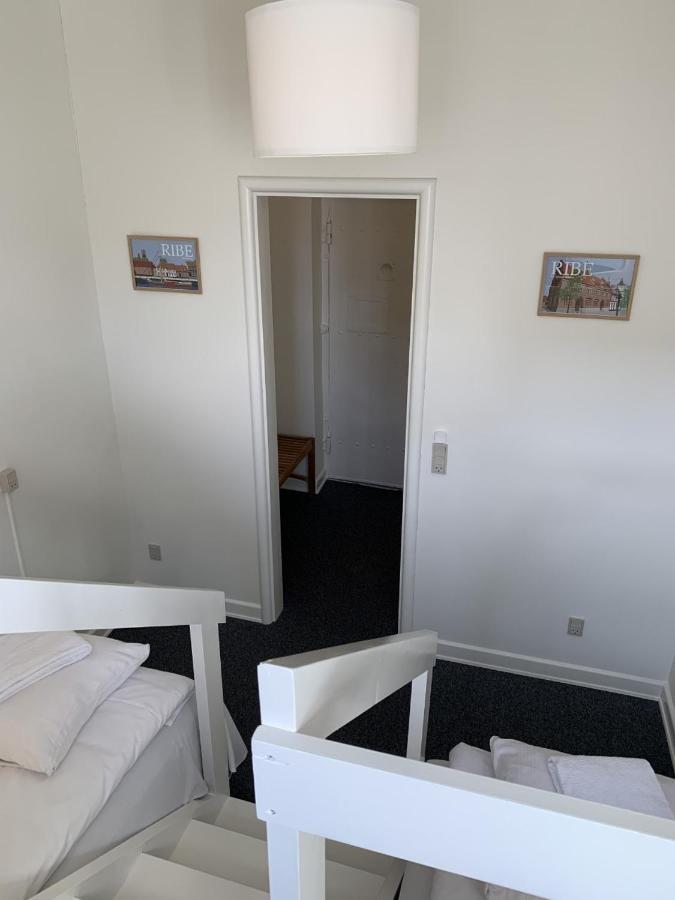 Den Gamle Arrest Bed & Breakfast Ribe Exterior photo